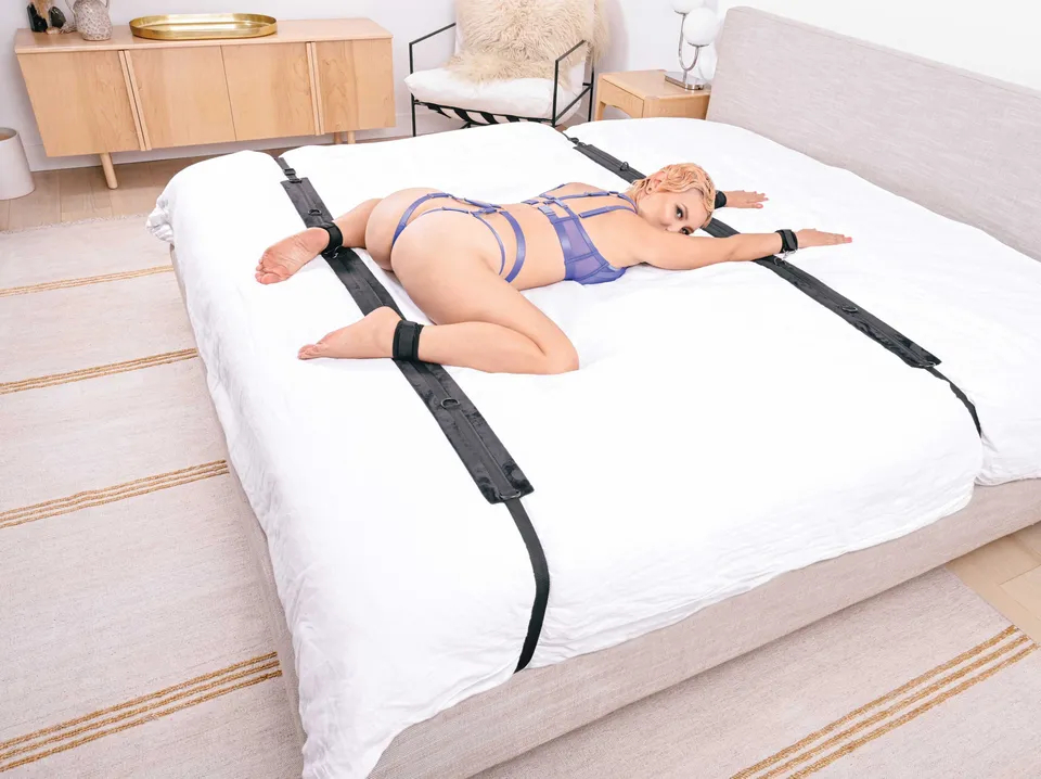 Sportsheets No Matter Where kit bondage letto porta
