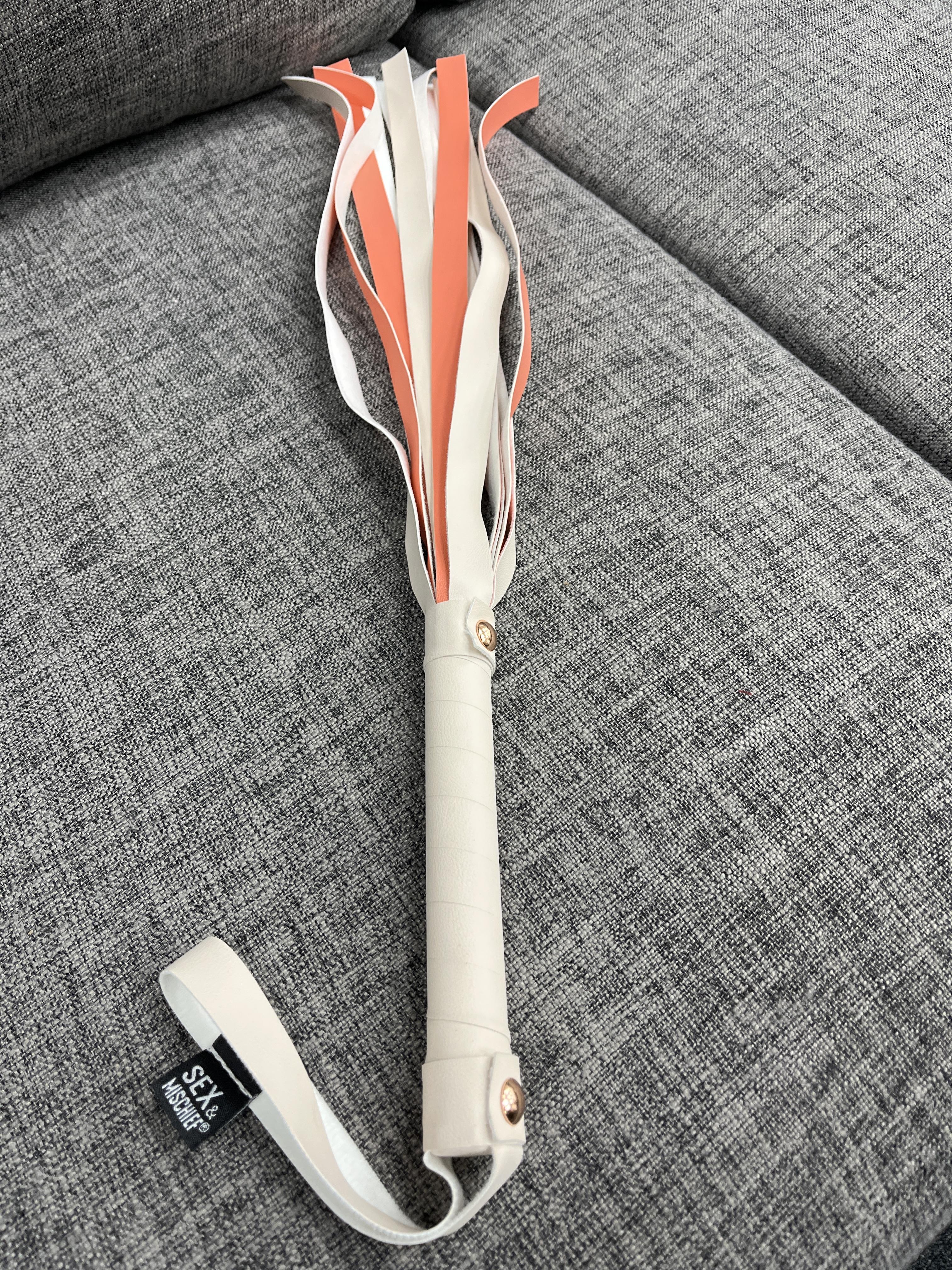 Sportsheets Peaches n CreaMe Flogger frustino rosa