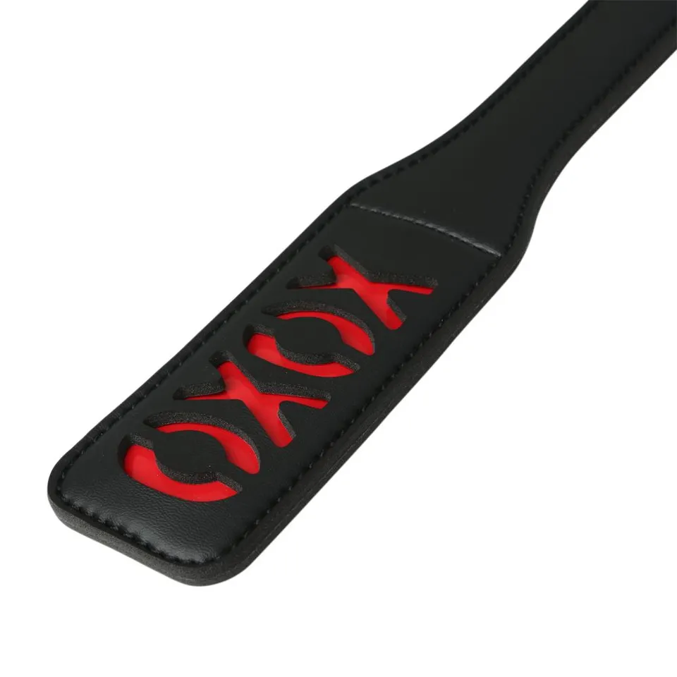Sportsheets Sex & Mischief XOXO paddle nero rosso
