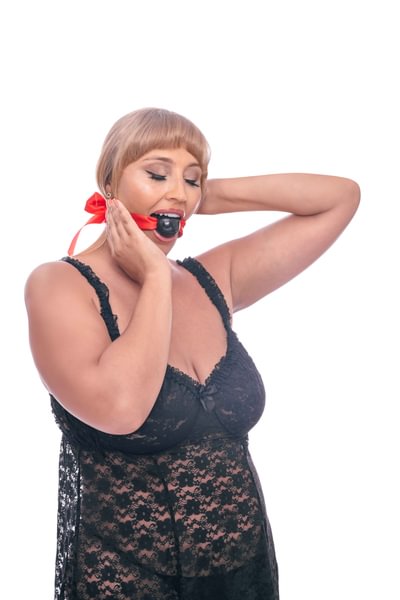 Sportsheets Amor Satin Ball Gag bavaglio raso rosso