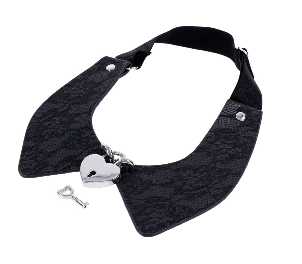 Sex & Mischief Heartbound Lace Day Collar collare pizzo